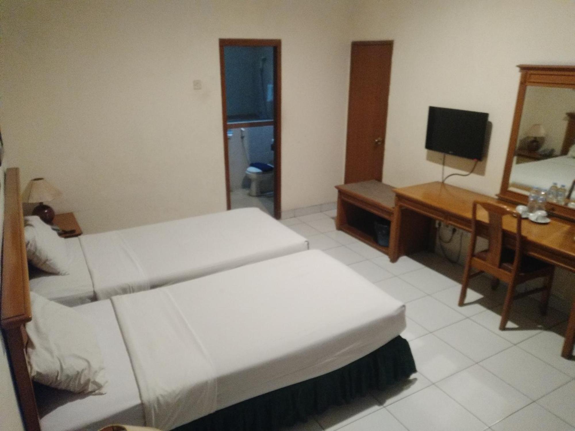 Mutiara And Convention Hotel 3*